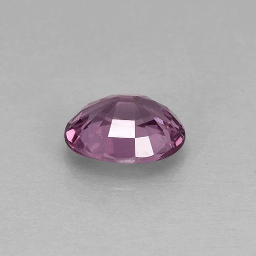 Spinelle pourpre naturelle coupe ovale, 1,63 ct, VVS