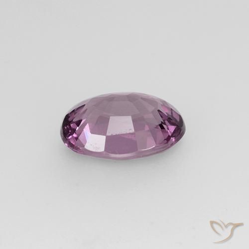 Spinelle Pourpre raisin naturelle ovale, 1.27 ct, VVS-VS