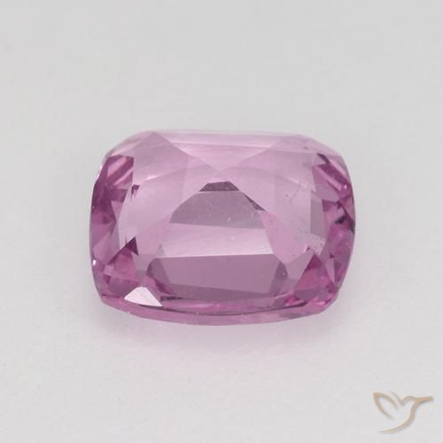 Spinelle Boysenberry naturelle Coussin, 0.82 ct, VVS-VS