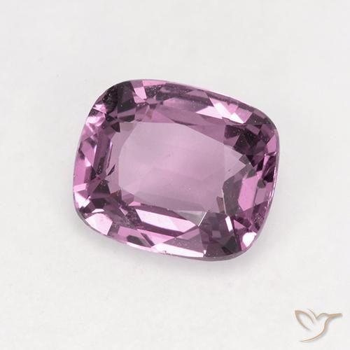 Spinelle Pourpre moyen naturelle Coussin, 0.87 ct, VS