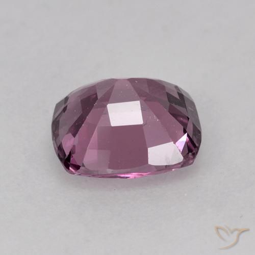 Spinelle Pourpre raisin naturelle Coussin, 1.21 ct, VVS-VS