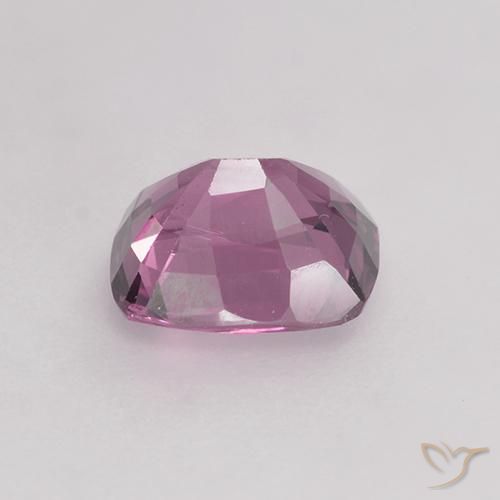 Spinelle Pourpre rougeâtre léger naturelle Coussin, 1.38 ct, VVS-VS