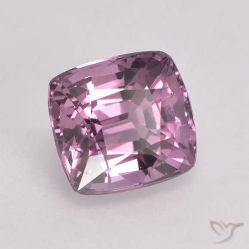 Spinelle Sangria naturelle Coussin, 1.48 ct, VVS