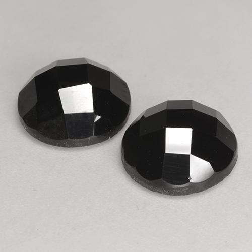 Achetez naturel 6.71ct Noire Spinelle gems, Coupe roude, En provenance Thaïlande chez GemSelect. En stock, livraison internationale!