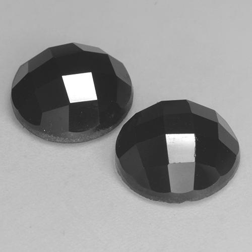 Achetez naturel 7,12ct noir spinelle gems, coupe roude, en provenance thaïlande chez gemselect. en stock, livraison internationale!