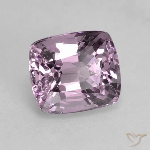 Spinelle Ton violet raisin naturelle Coussin, 1.53 ct, VS