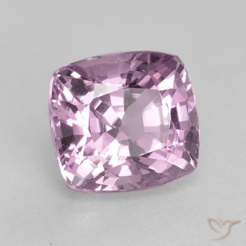 Spinelle Violet grisâtre léger naturelle Coussin, 1.62 ct, VVS-VS