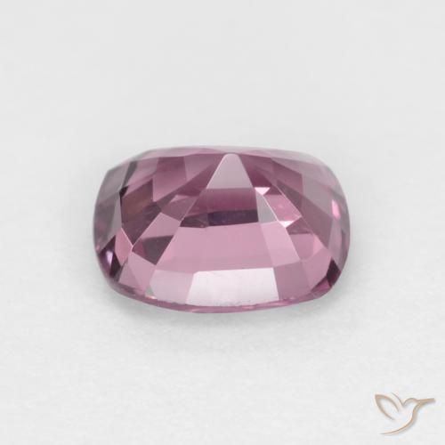 Spinelle Pourpre moyen naturelle Coussin, 0.83 ct, VS