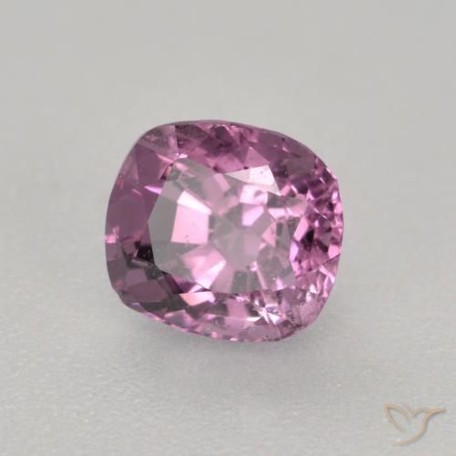 Spinelle Boysenberry naturelle Coussin, 0.99 ct, VS