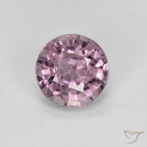 Spinelle Pourpre moyen naturelle Coupe roude, 0.68 ct, VVS-VS