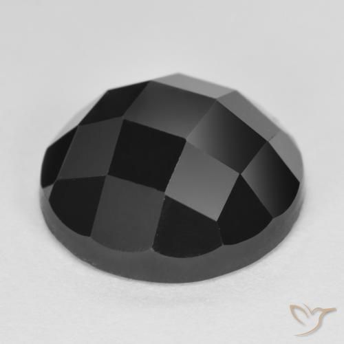 Spinelle Noire naturelle Tour, 7.53 ct, Opaque