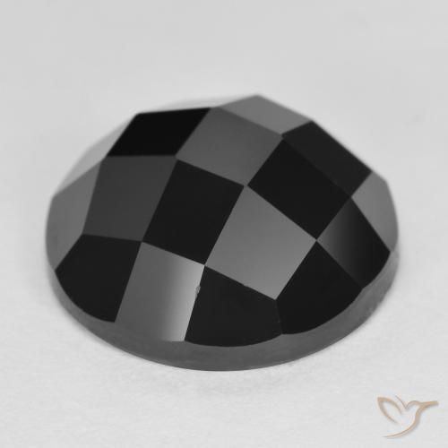 Spinelle Noire naturelle Tour, 7.27 ct, Opaque