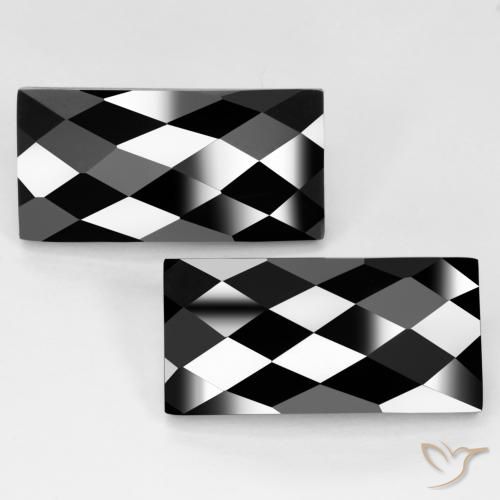 25.66ctw Naturel Noire Spinelle, Baquette, Opaque