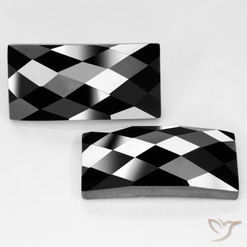 Shop natural 25.66ct Noire Spinelle gems, Baquette, from Thaïlande at GemSelect. In stock, global shipping!