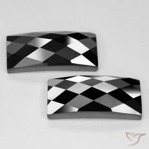 Shop natural 25.66ct Noire Spinelle gems, Baquette, from Thaïlande at GemSelect. In stock, global shipping!