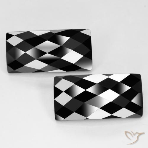 25.66ctw Naturel Noire Spinelle, Baquette, Opaque