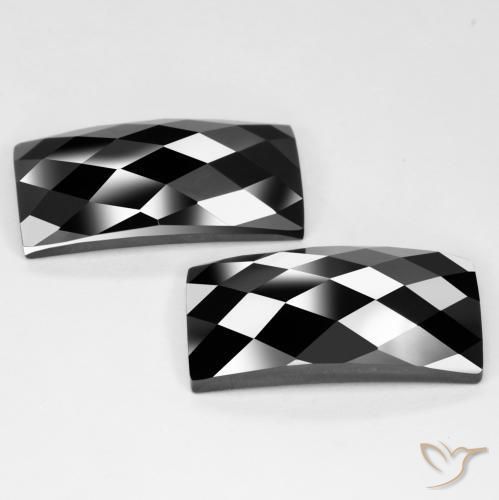 Shop natural 25.66ct Noire Spinelle gems, Baquette, from Thaïlande at GemSelect. In stock, global shipping!