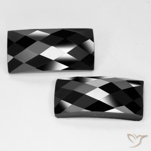 26.57ctw Naturel Noire Spinelle, Baquette, Opaque