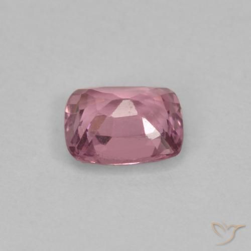 Spinelle Pourpre moyen naturelle Coussin, 0.45 ct, VVS-VS