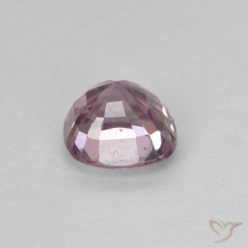 Spinelle Pourpre moyen naturelle Coussin, 0.58 ct, VVS-VS