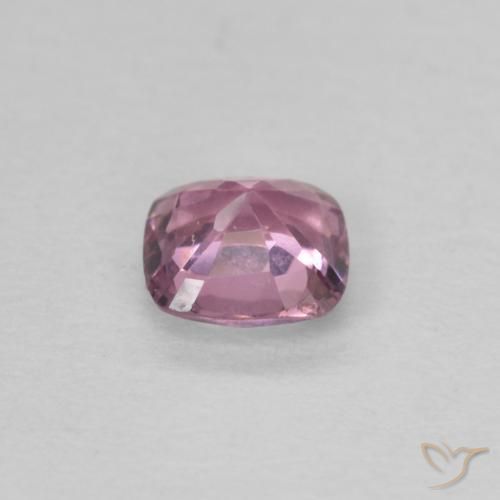 Spinelle Pourpre prune naturelle Coussin, 0.39 ct, VVS-VS