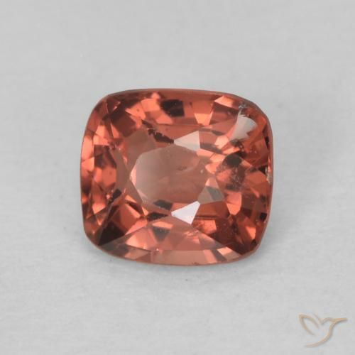 Spinelle Baies rouge profond naturelle Coussin, 0.53 ct, VS