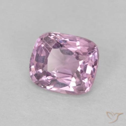 Spinelle Pourpre très clair naturelle Coussin, 0.53 ct, VS