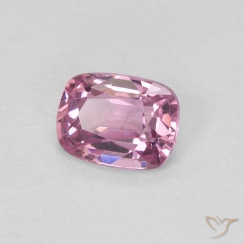Spinelle Rose Pourpre naturelle Coussin, 0.48 ct, VVS-VS