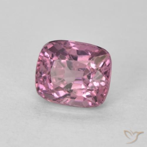 Spinelle Magenta léger naturelle Coussin, 0.77 ct, VS