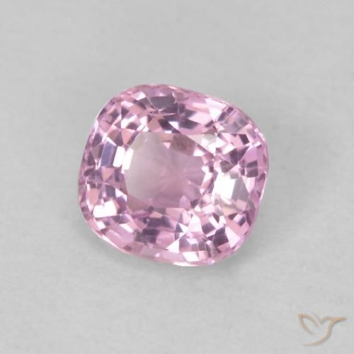Spinelle Violet clair naturelle Coussin, 0.49 ct, VVS