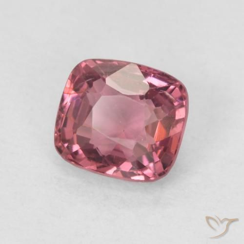Spinelle Violet rougeâtre naturelle Coussin, 0.49 ct, VS
