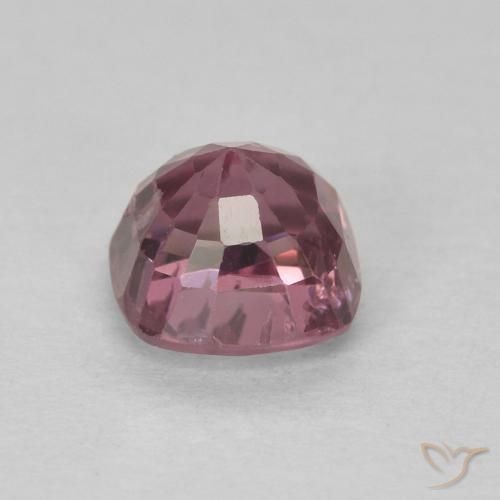 Spinelle Pourpre de baies roses naturelle Coussin, 0.81 ct, VS