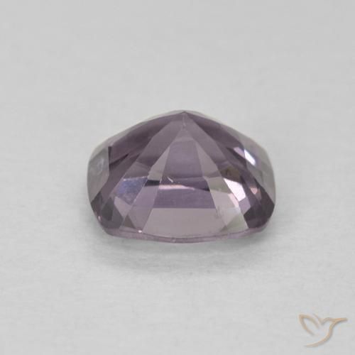 Spinelle Pourpre moyen naturelle Coussin, 0.66 ct, VS