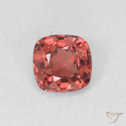 0.54ct Naturel Rouge léger Spinelle, Coussin, VS