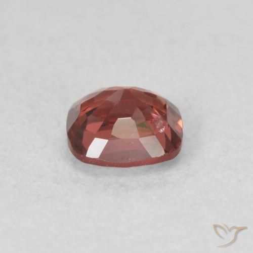 Spinelle Rouge léger naturelle Coussin, 0.54 ct, VS