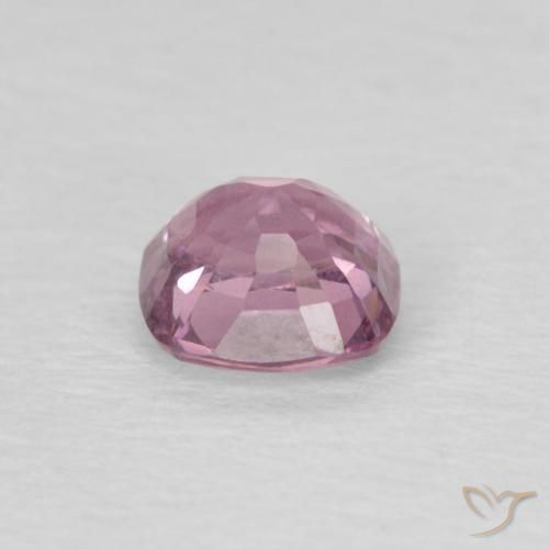 Spinelle Pourpre-rose naturelle Coussin, 0.64 ct, VVS-VS