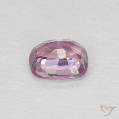 Spinelle Pourpre rosâtre léger naturelle Coussin, 0.59 ct, VVS-VS