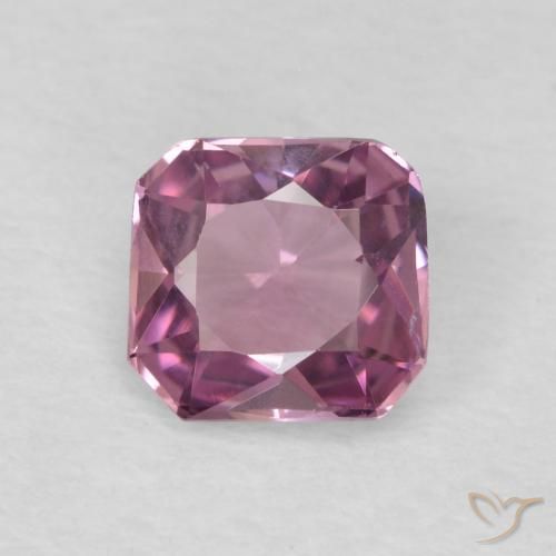 0.78ct Naturel Pourpre moyen Spinelle, Taille émeraude, VVS-VS