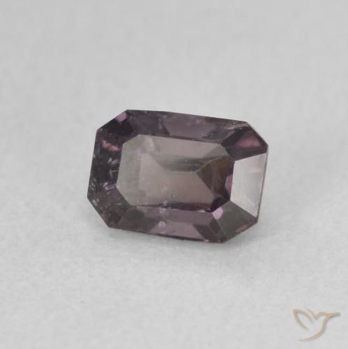 0.78ct Naturel Pourpre foncé Spinelle, Taille émeraude, VS