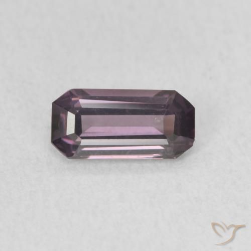 0.50ct Naturel Pourpre raisin Spinelle, Taille émeraude, VVS