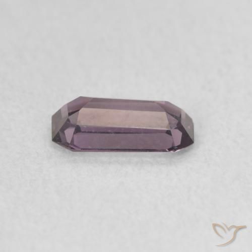 Spinelle Pourpre raisin naturelle Octogone / coupe Émeraude, 0.50 ct, VVS