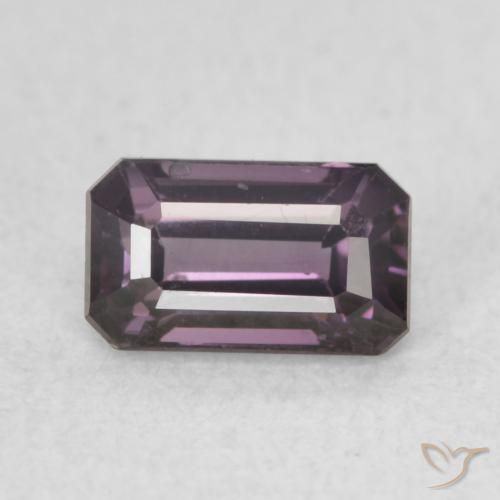 0.64ct Naturel Pourpre raisin Spinelle, Taille émeraude, VVS