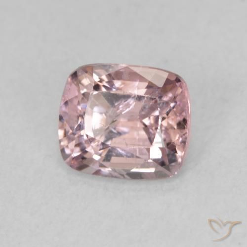 Spinelle Rose clair naturelle Coussin, 0.79 ct, VS