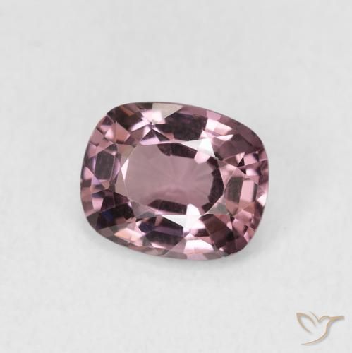 Spinelle Pourpre foncé naturelle Coussin, 1.25 ct, VVS-VS
