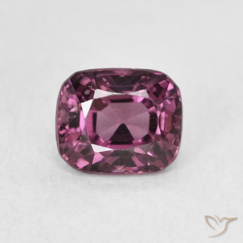 1.31ct Naturel Pourpre Sangria Spinelle, Coussin, VS