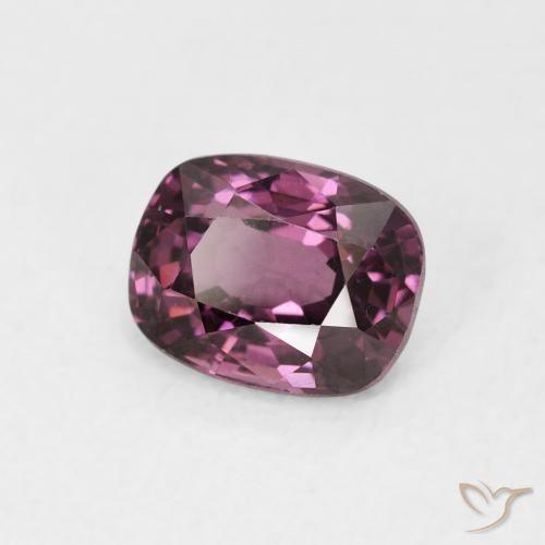 Spinelle Violet rougeâtre naturelle Coussin, 1.24 ct, VVS-VS