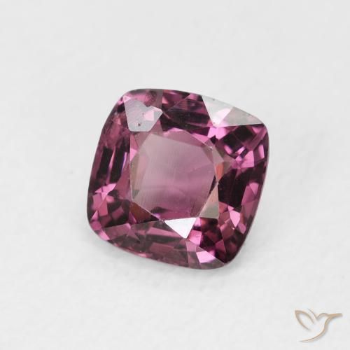 Spinelle Medium Dark-Purple naturelle Coussin, 1.01 ct, VS