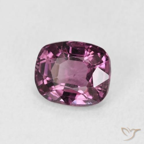 Spinelle Violet foncé naturelle Coussin, 1.07 ct, VS