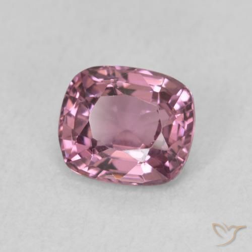 Spinelle Pourpre moyen naturelle Coussin, 0.99 ct, VVS