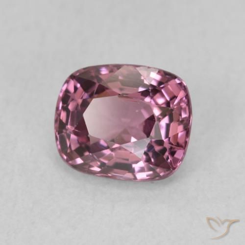 Spinelle Medium Dark-Purple naturelle Coussin, 1.05 ct, VVS-VS